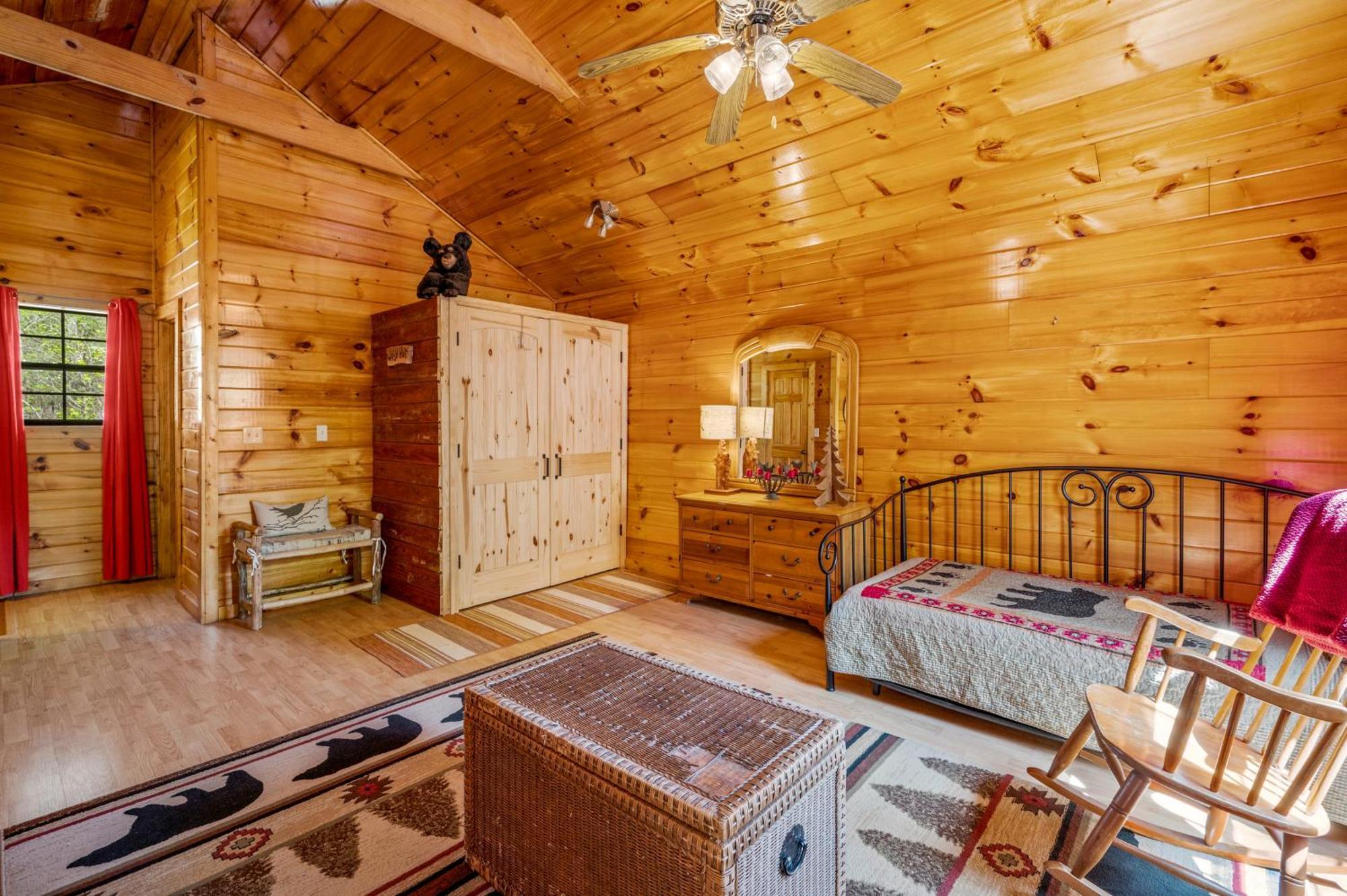 Permanent Vacation-Private Honeymoon Cabin With Hot Tub Sevierville Εξωτερικό φωτογραφία