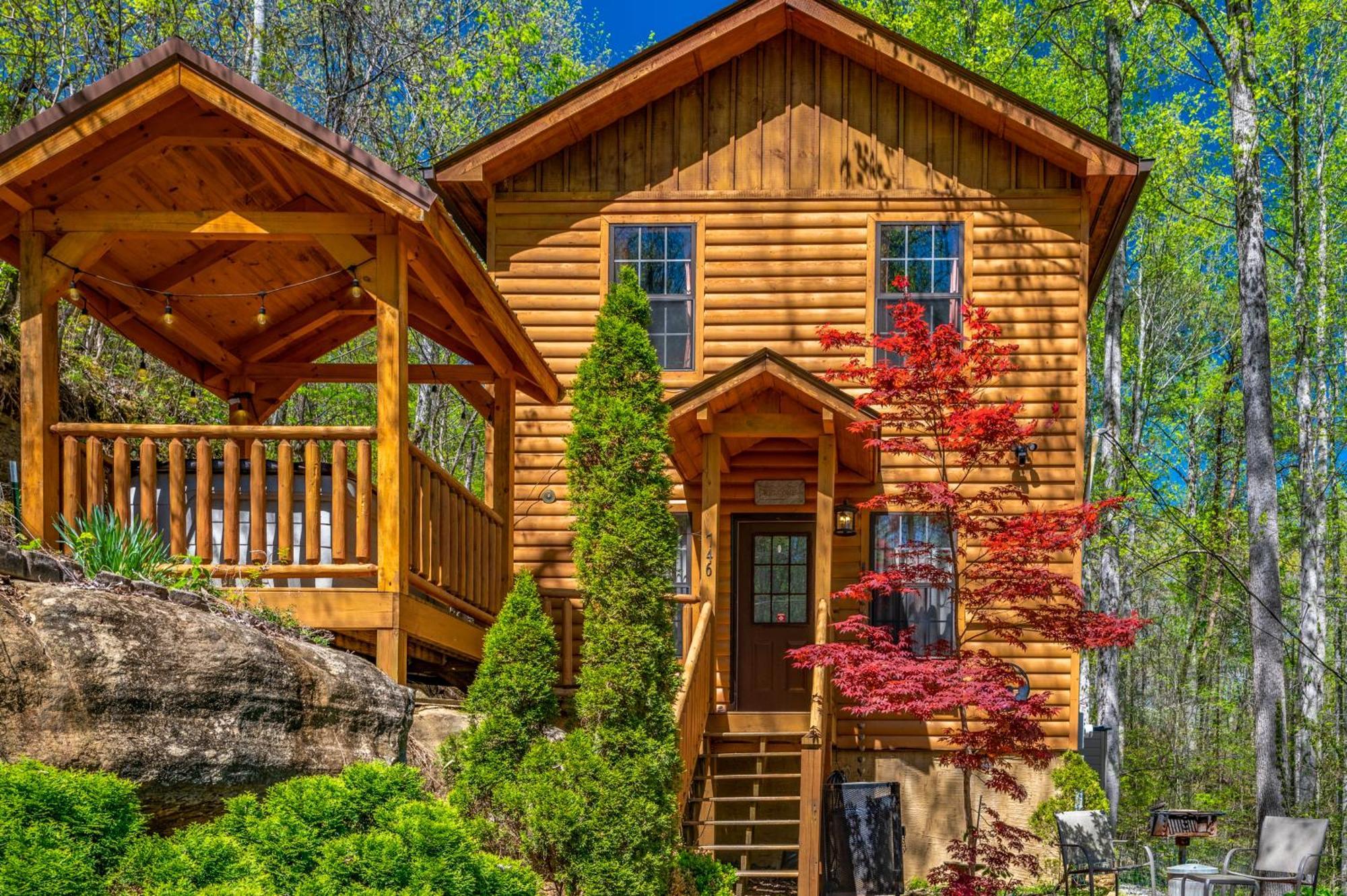 Permanent Vacation-Private Honeymoon Cabin With Hot Tub Sevierville Εξωτερικό φωτογραφία